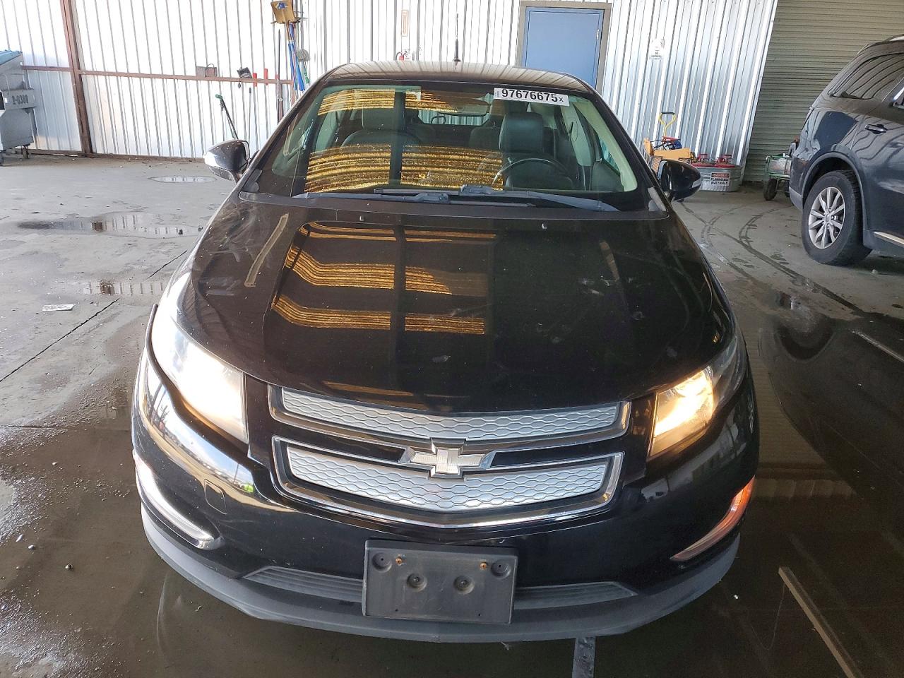 2014 CHEVROLET VOLT photo 5