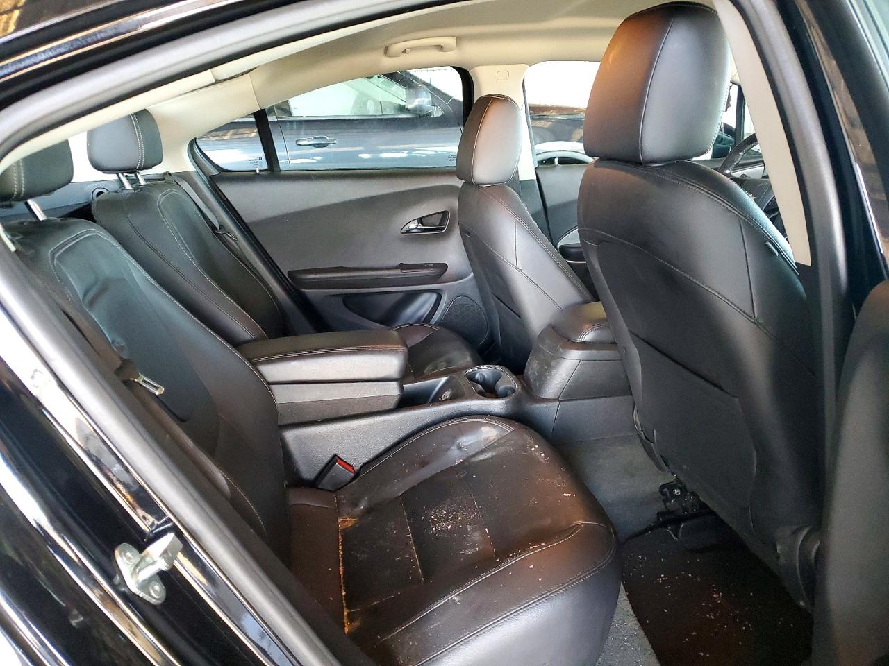 2014 CHEVROLET VOLT photo 10