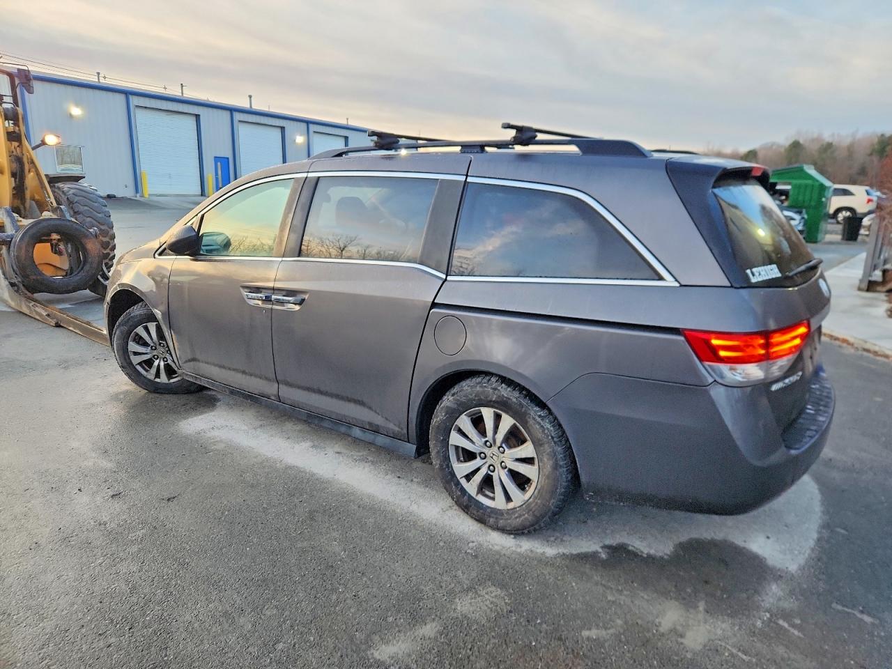 2016 HONDA ODYSSEY EXL photo 2