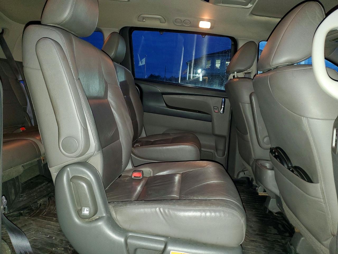 2016 HONDA ODYSSEY EXL photo 11