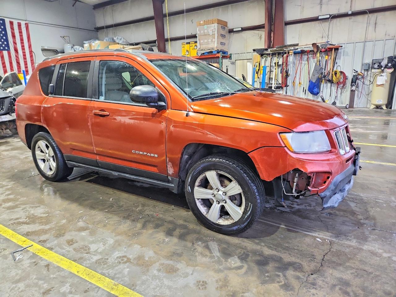 2012 JEEP COMPASS LATITUDE photo 4