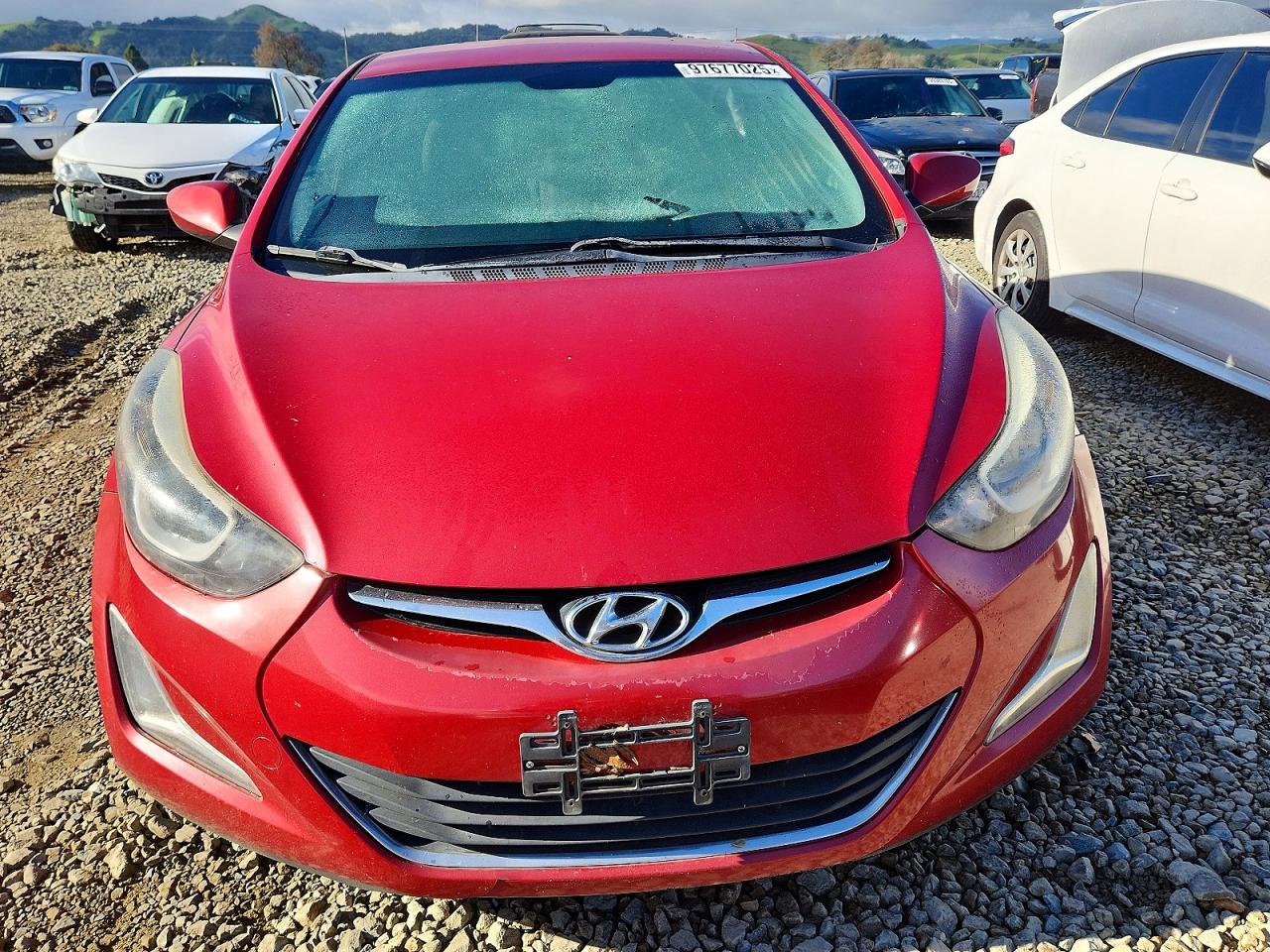 2015 HYUNDAI ELANTRA SE photo 9