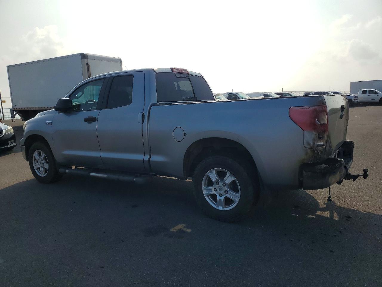 2010 TOYOTA TUNDRA DOUBLE CAB SR5 photo 2