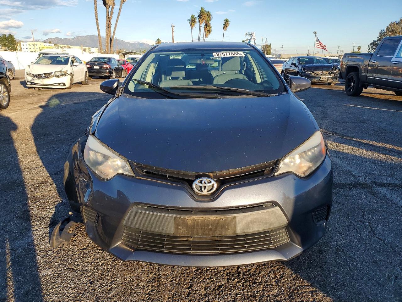 2016 TOYOTA COROLLA L photo 5