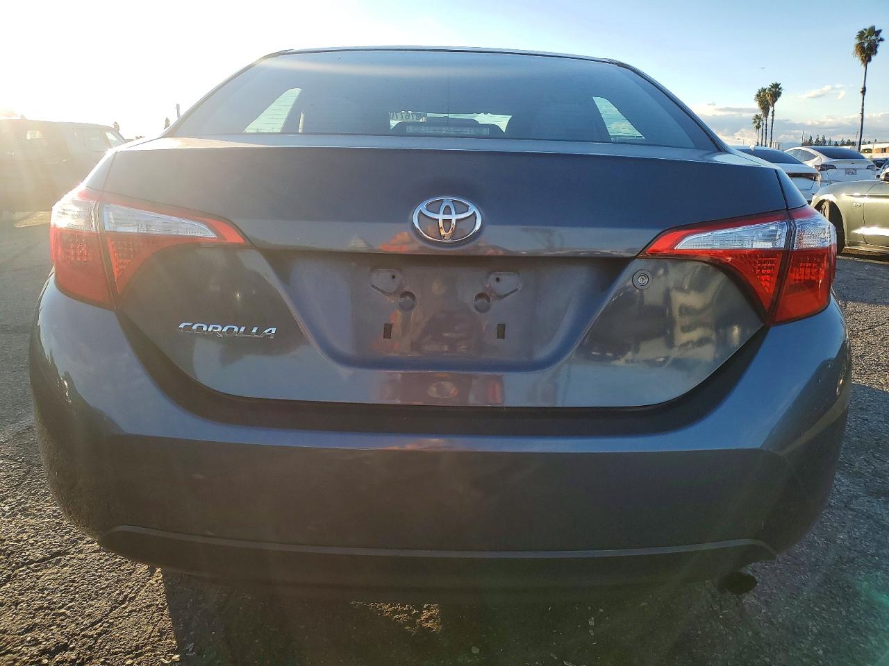2016 TOYOTA COROLLA L photo 6