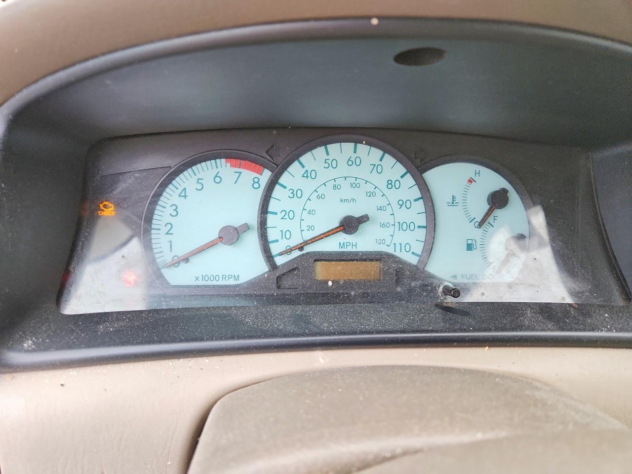 2003 TOYOTA COROLLA CE photo 9