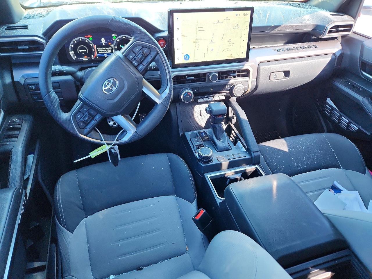 2025 TOYOTA TACOMA DOUBLE CAB photo 8