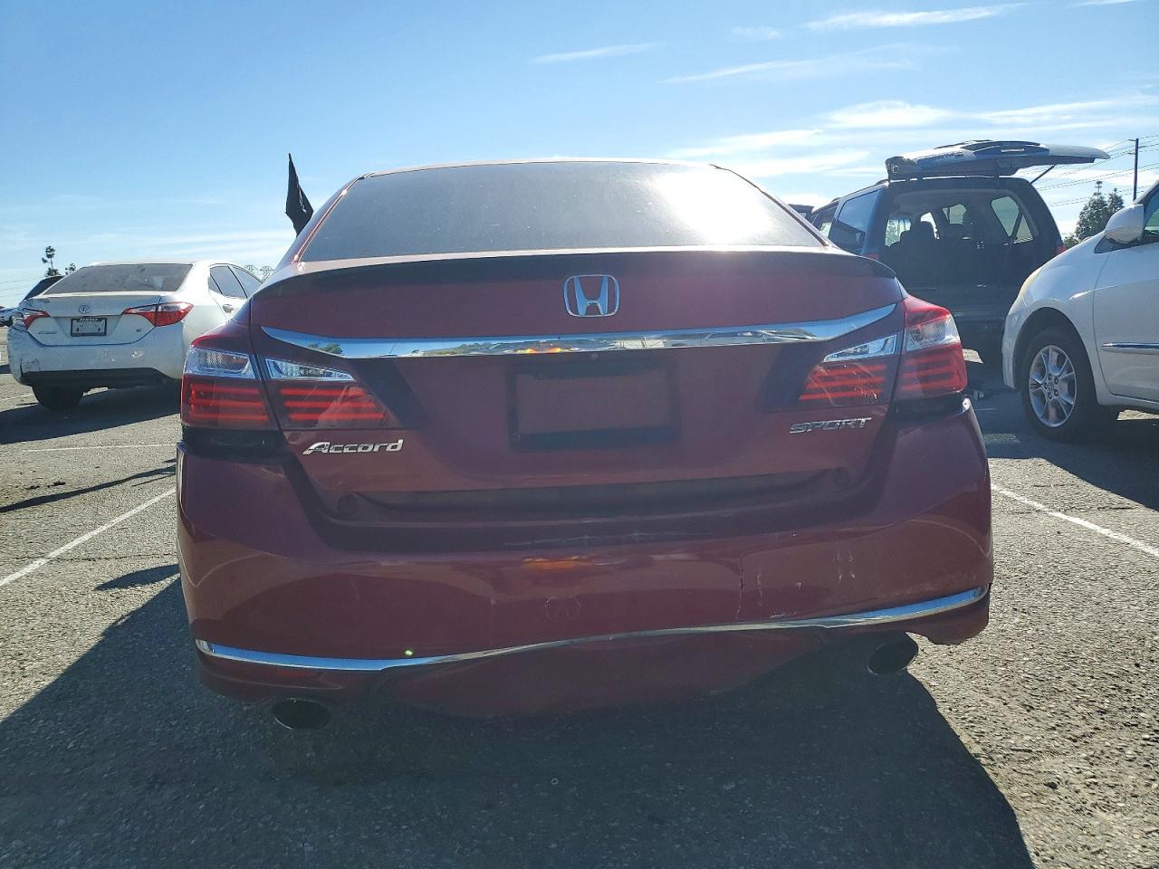 2017 HONDA ACCORD SPORT photo 6