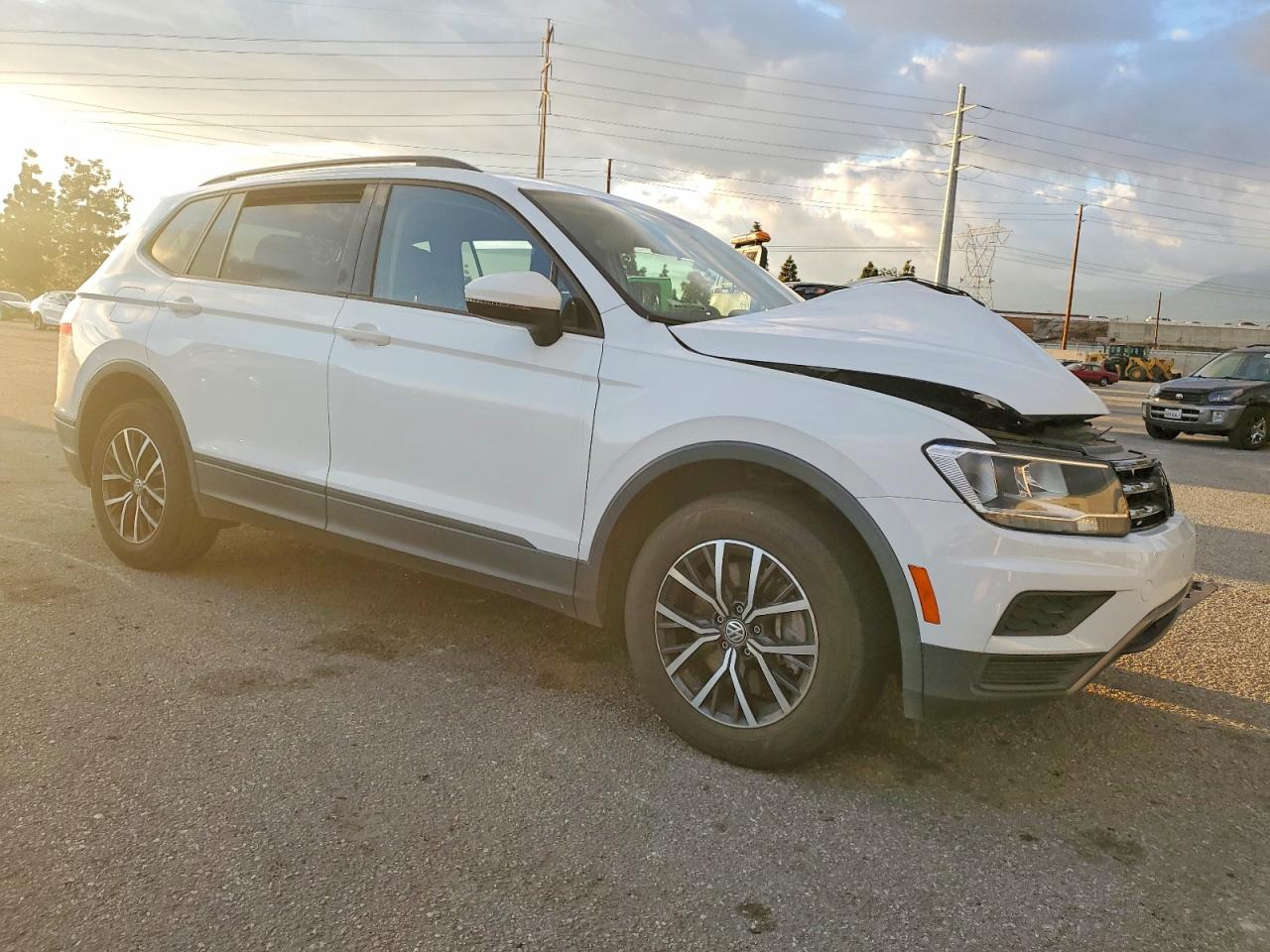2021 VOLKSWAGEN TIGUAN S photo 7