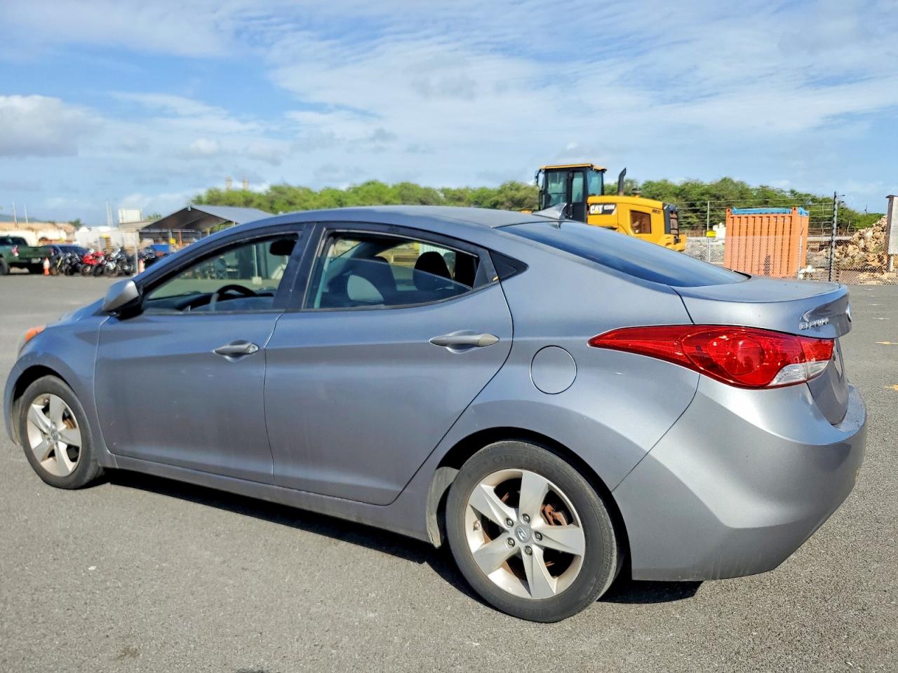 2013 HYUNDAI ELANTRA GLS photo 2