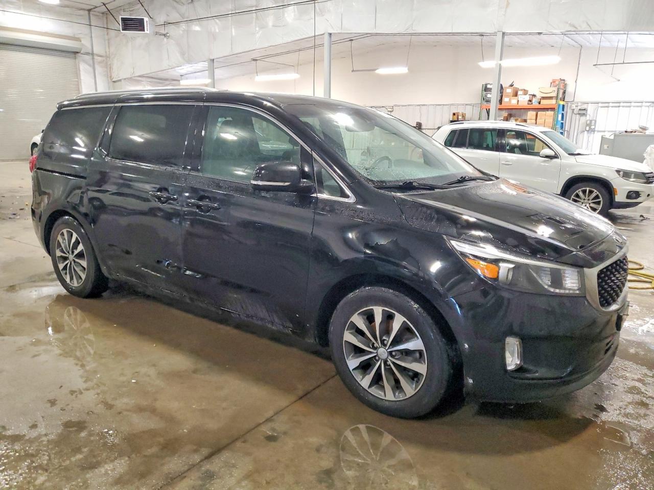 2018 KIA SEDONA EX photo 4