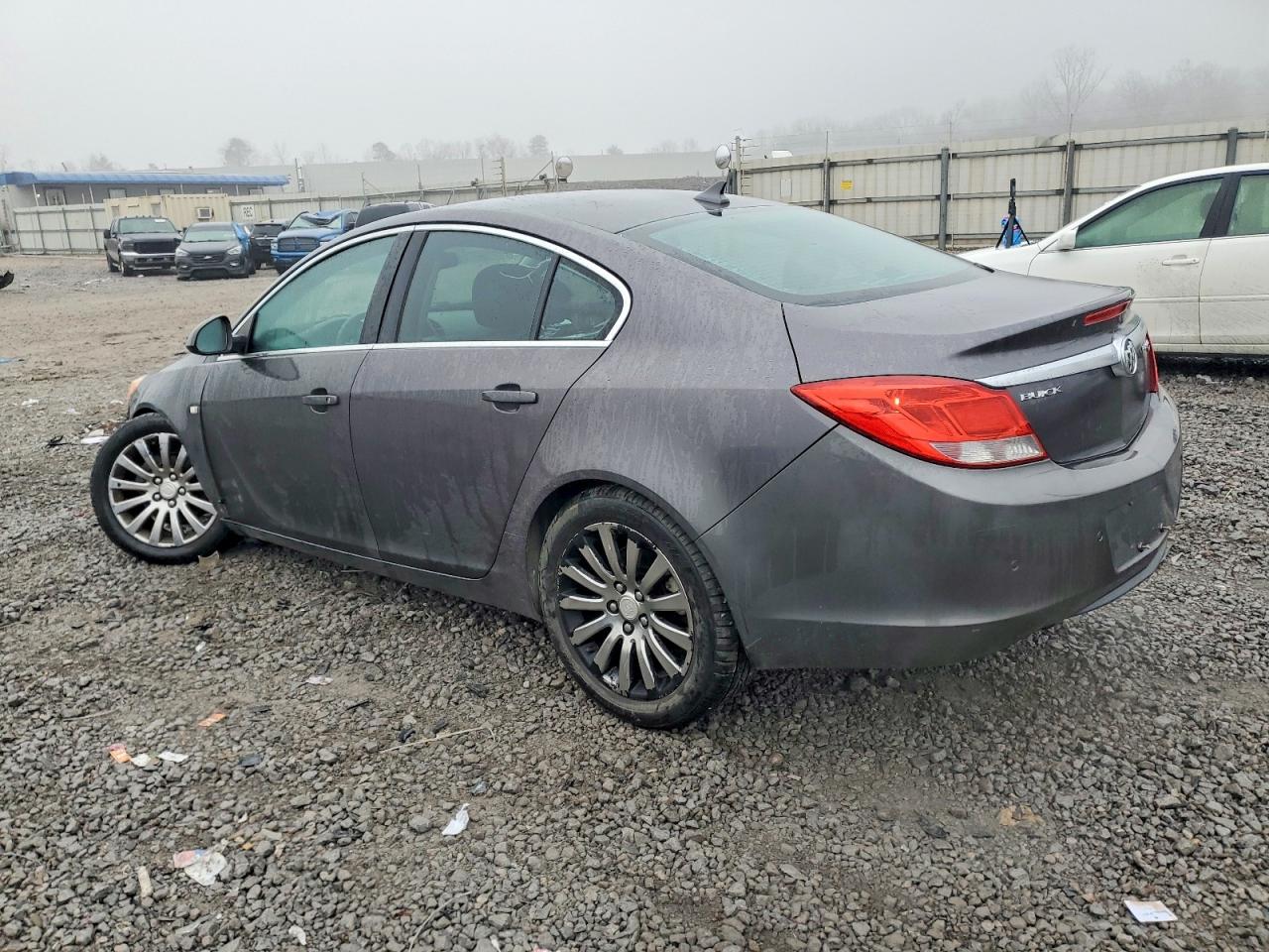 2011 BUICK REGAL CXL photo 2