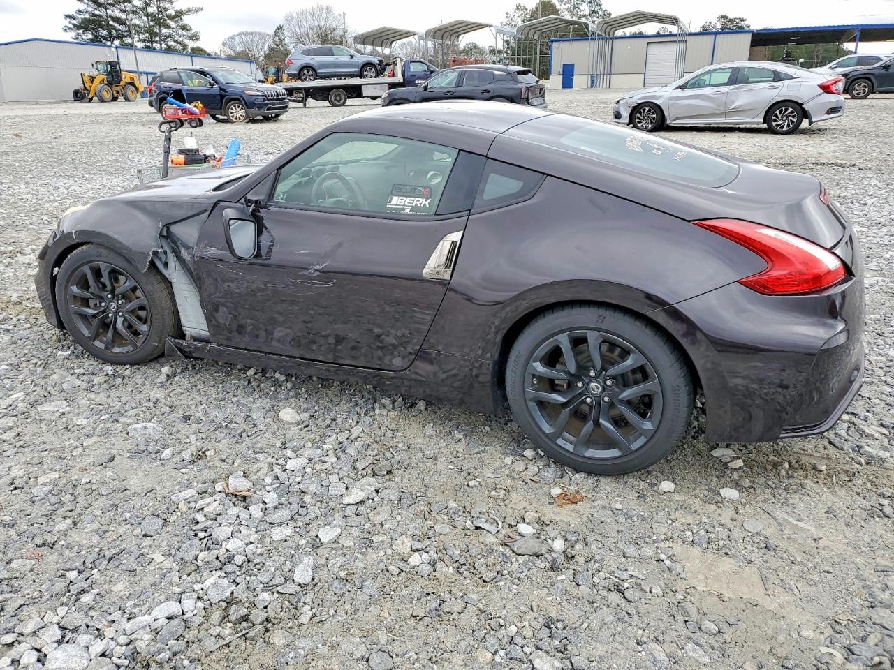 2016 NISSAN 370Z BASE photo 2