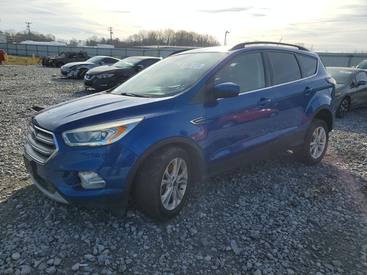 2017 FORD ESCAPE