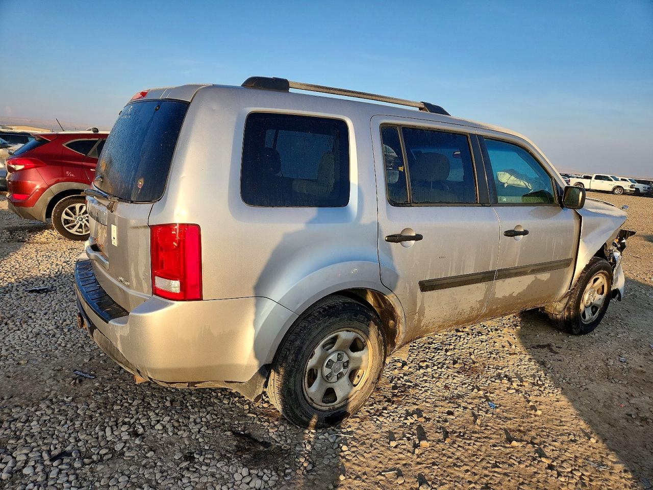 2012 HONDA PILOT LX photo 3