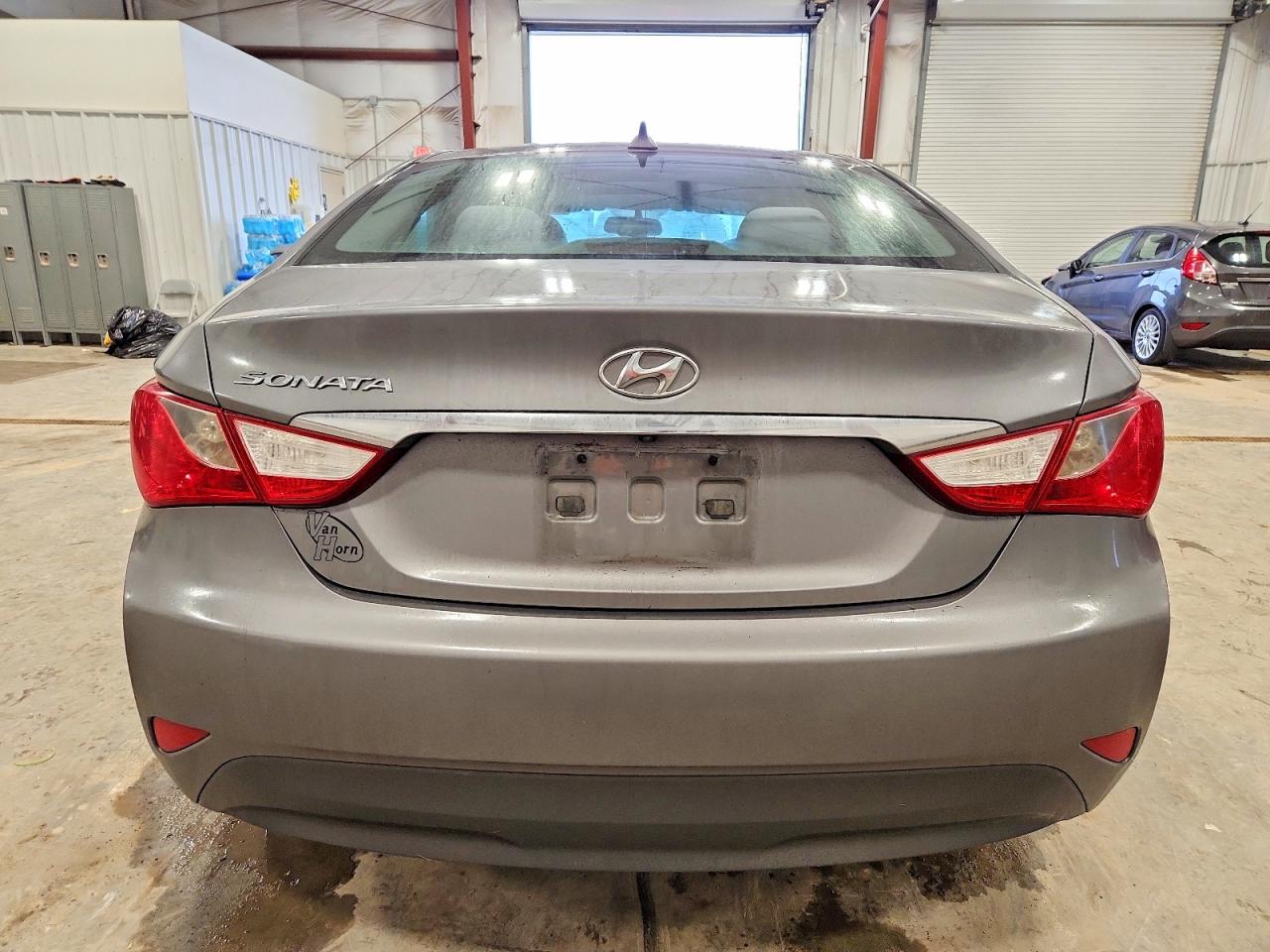 2014 HYUNDAI SONATA GLS photo 6