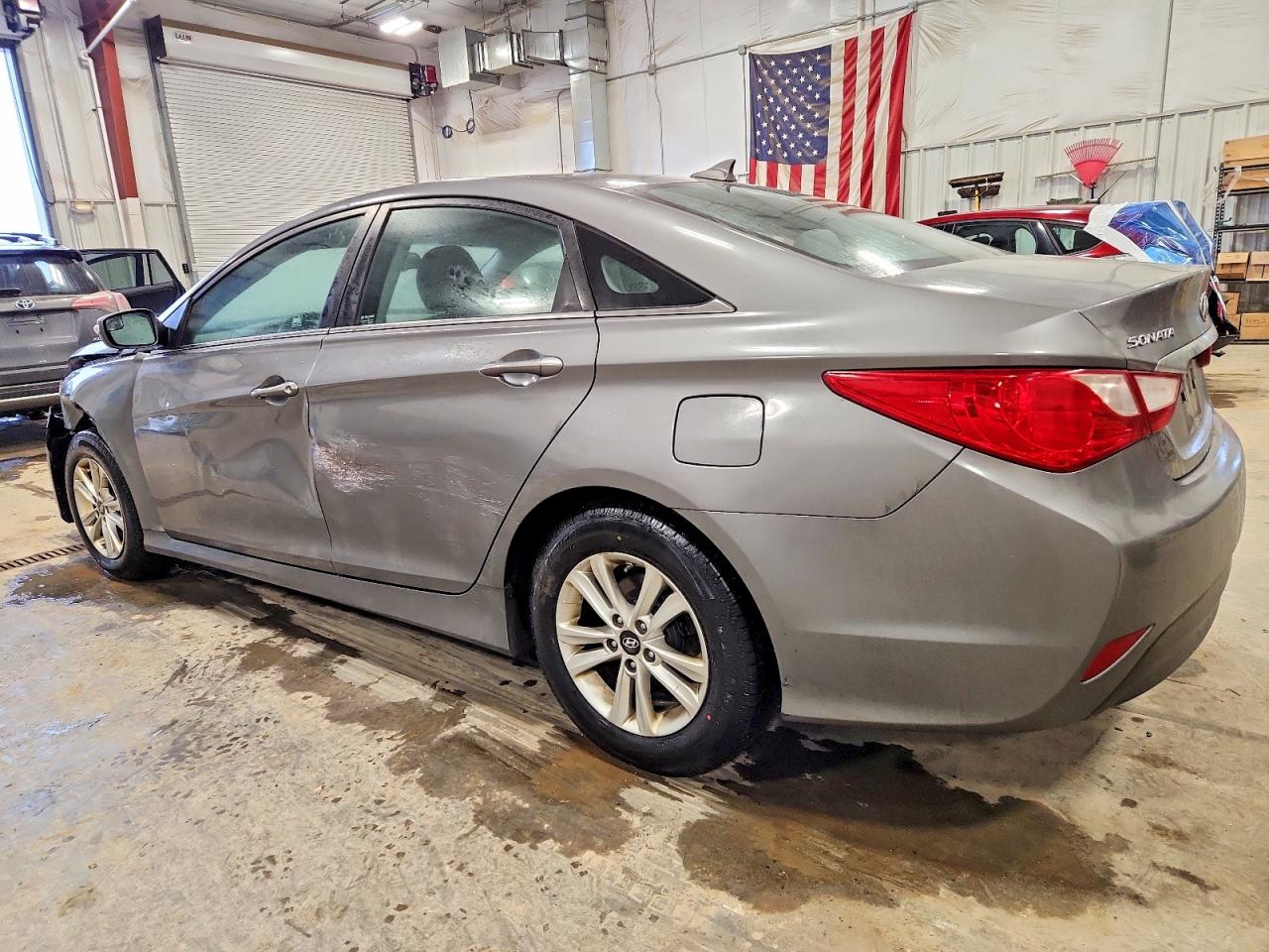 2014 HYUNDAI SONATA GLS photo 2