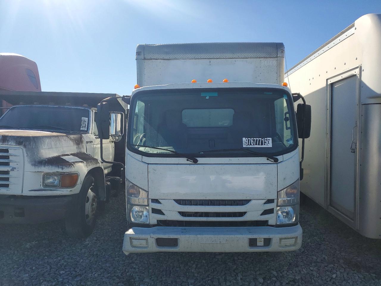 2019 ISUZU NPR BOX TRUCK photo 5