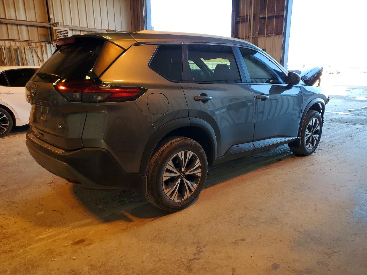 2023 NISSAN ROGUE SV photo 3