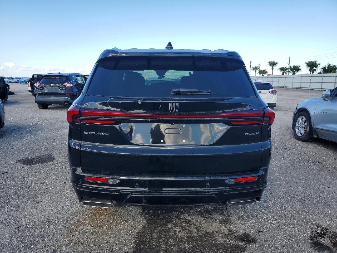 2025 BUICK ENCLAVE SPORT TOURING photo 6
