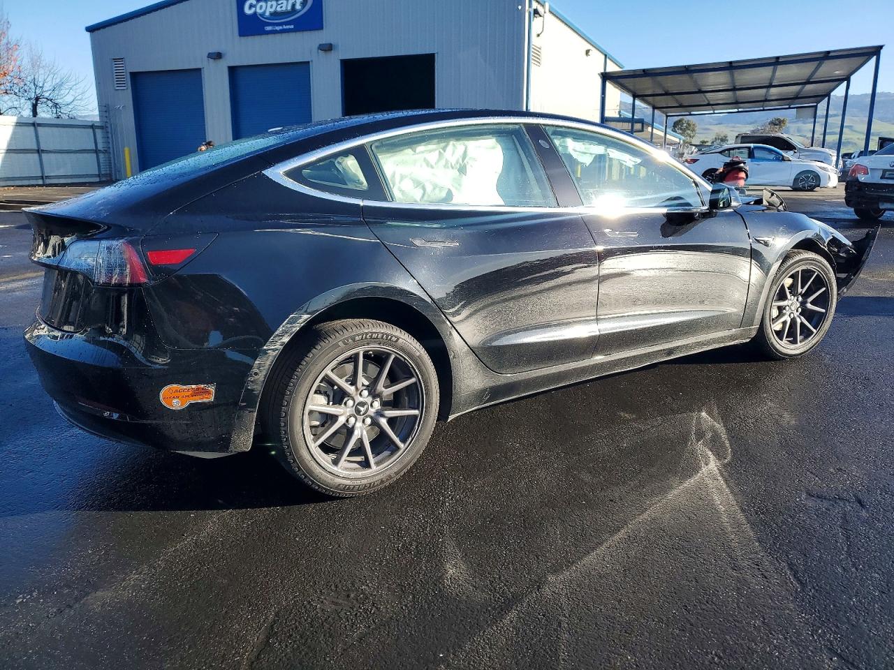 2018 TESLA MODEL 3 photo 3