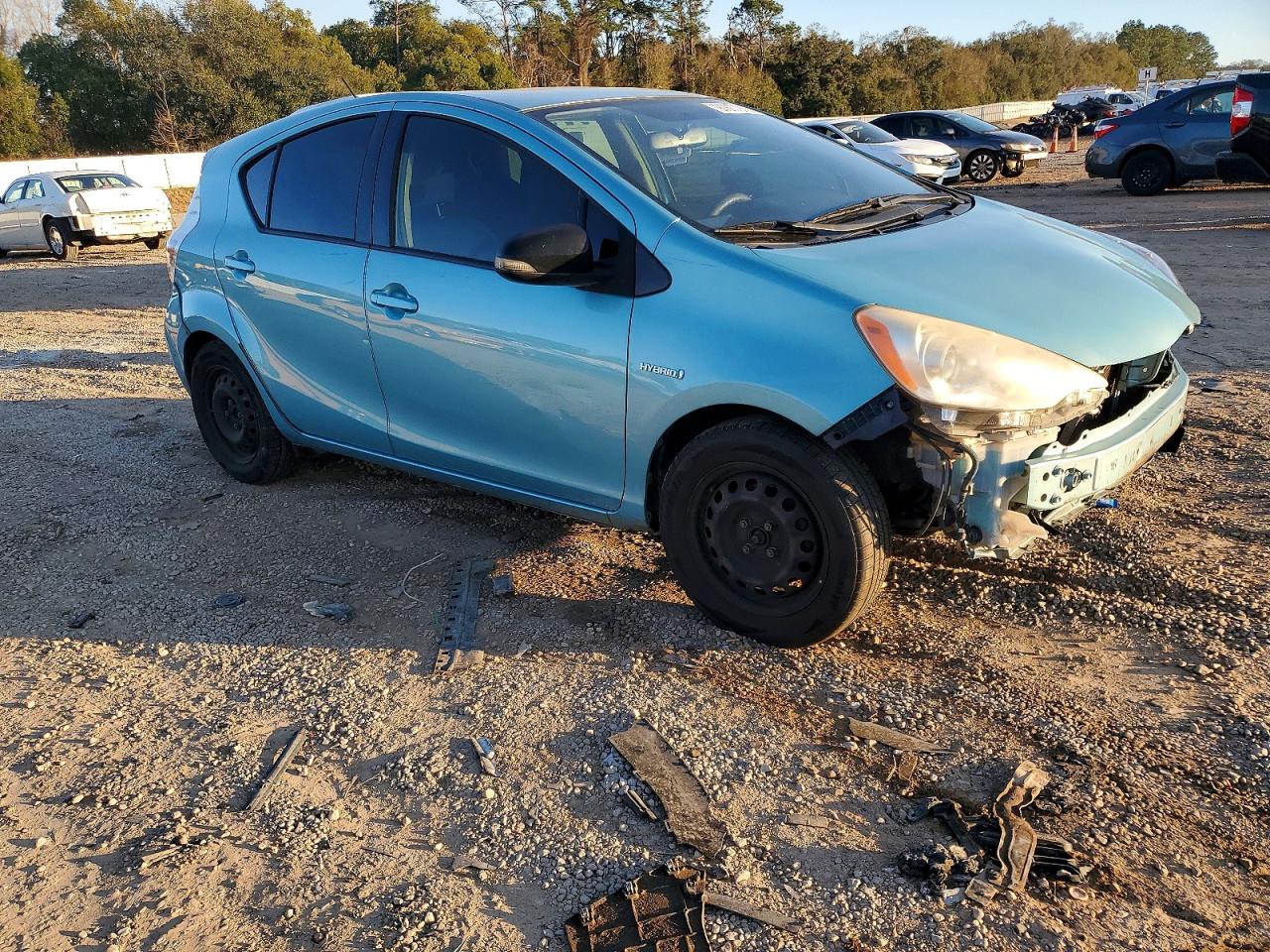 2012 TOYOTA PRIUS C photo 4