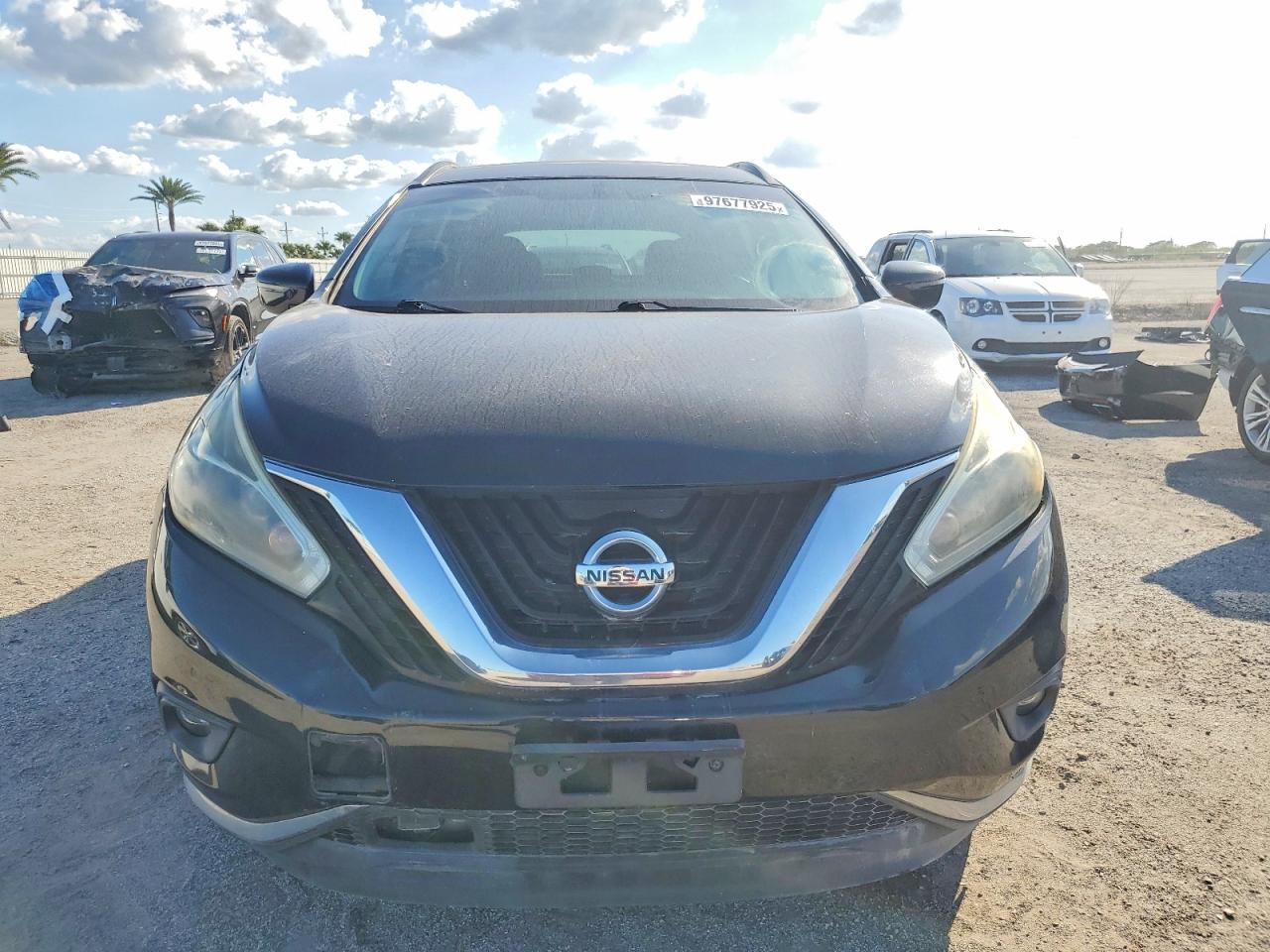 2018 NISSAN MURANO S photo 5