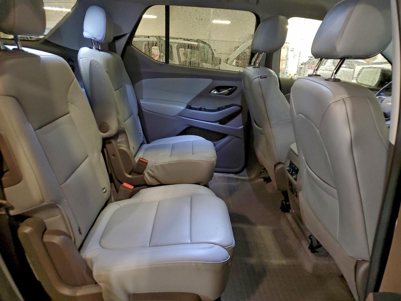 2019 CHEVROLET TRAVERSE PREMIER photo 11
