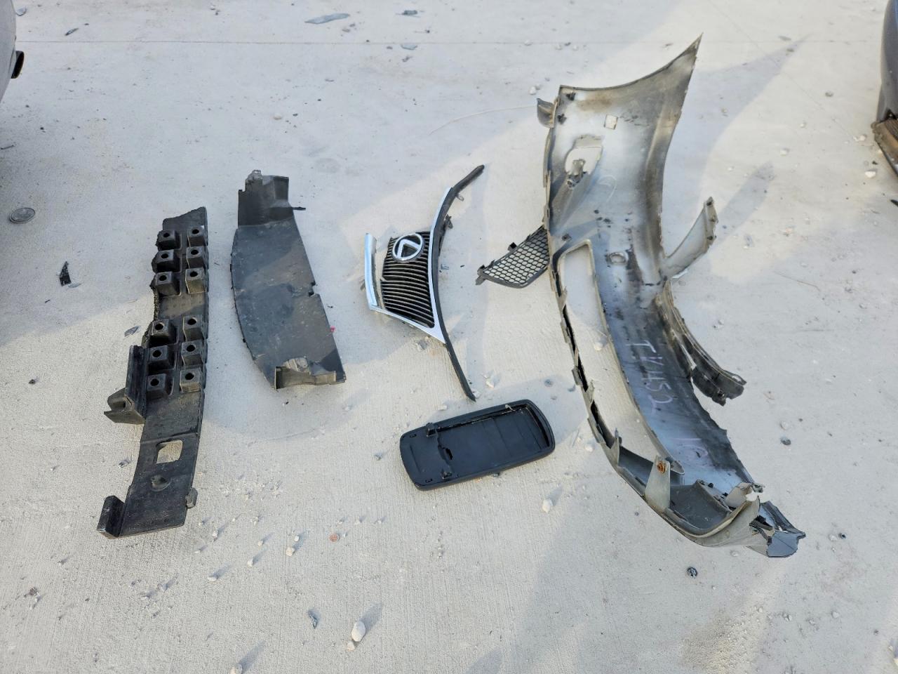 2007 LEXUS IS 250 photo 23
