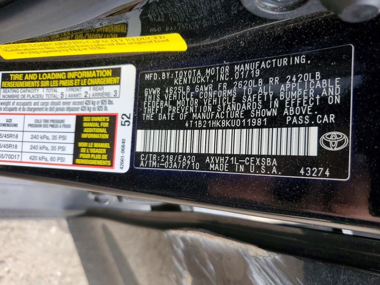 2019 TOYOTA CAMRY HYBRID photo 12