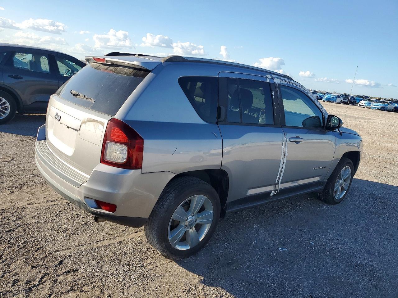 2016 JEEP COMPASS SPORT photo 3
