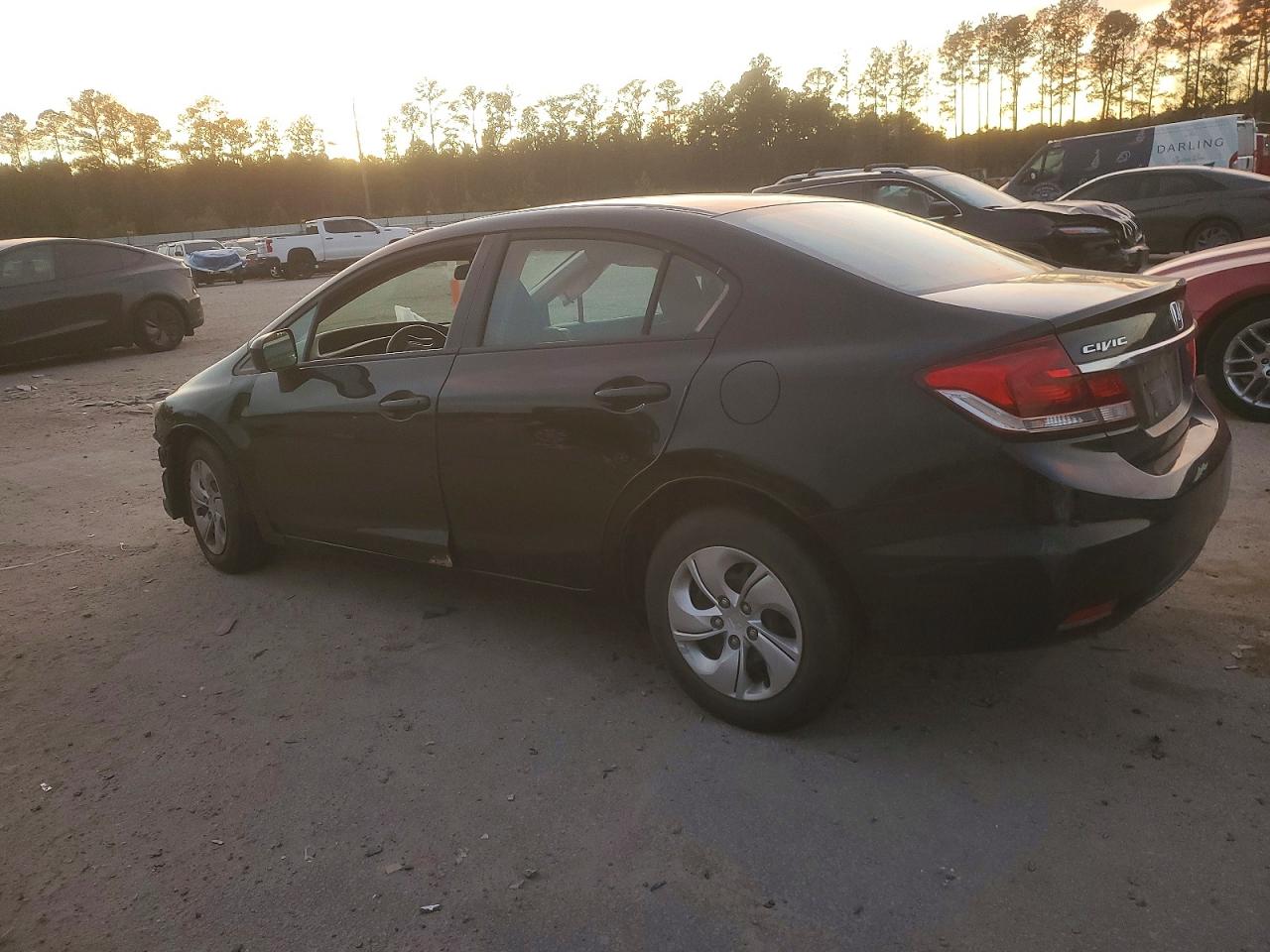 2015 HONDA CIVIC LX photo 4