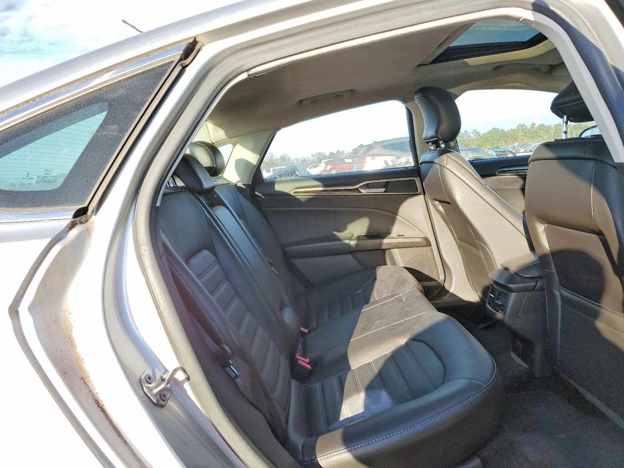 2016 FORD FUSION SE photo 10
