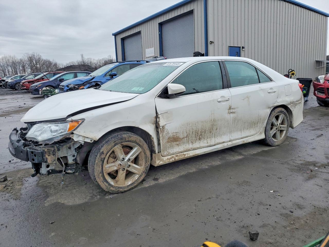 2014 TOYOTA CAMRY
