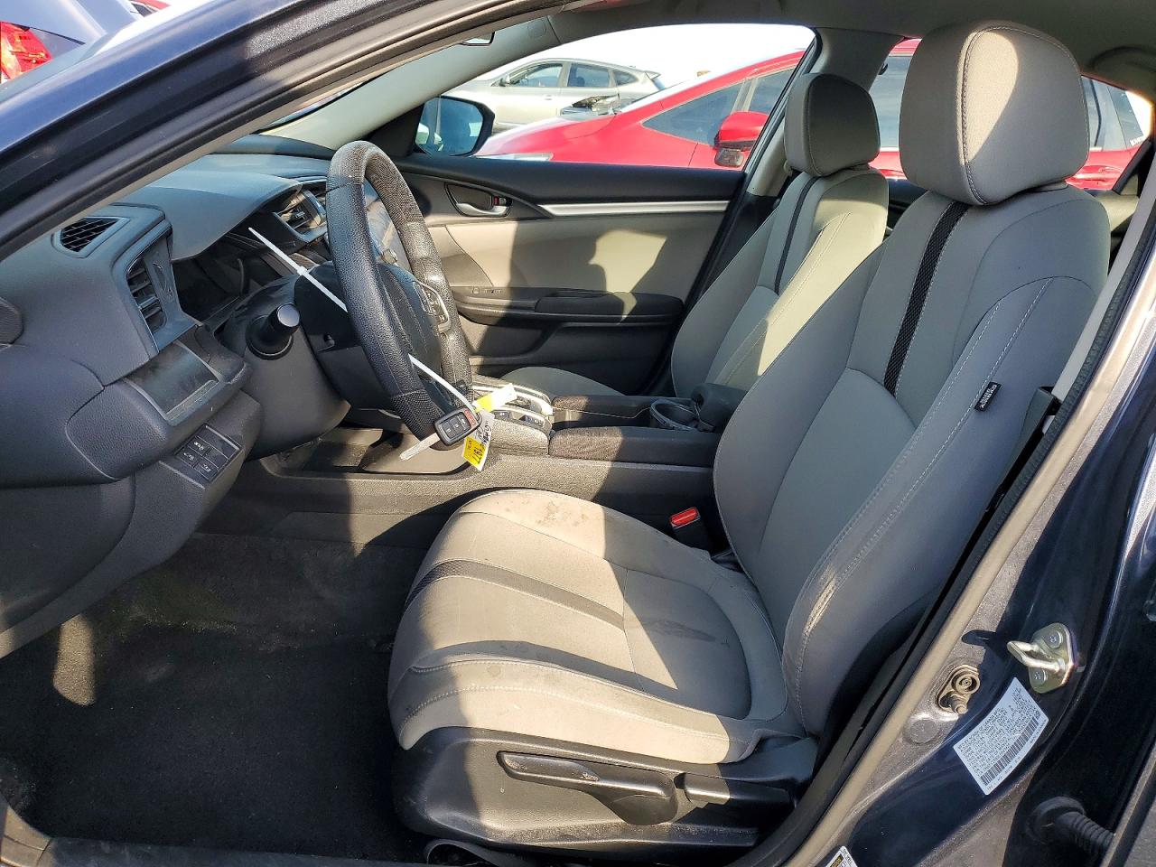 2020 HONDA CIVIC LX photo 13