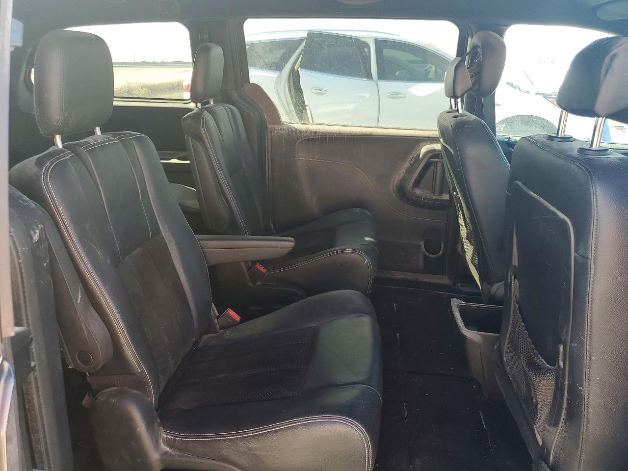 2015 DODGE GRAND CARAVAN SXT photo 11