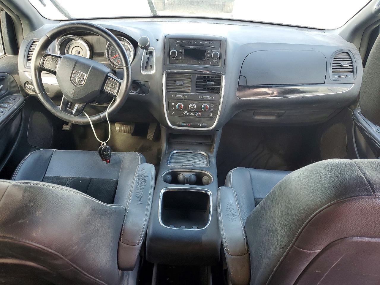 2015 DODGE GRAND CARAVAN SXT photo 8