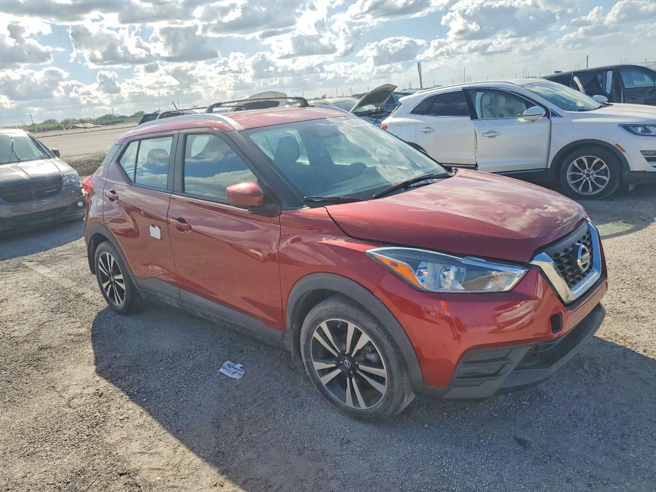 2018 NISSAN KICKS S photo 7