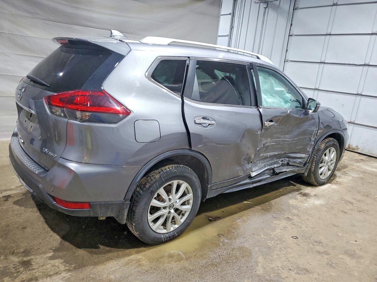 2019 NISSAN ROGUE S photo 5