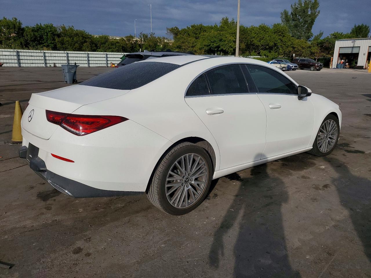 2020 MERCEDES-BENZ CLA 250 photo 5