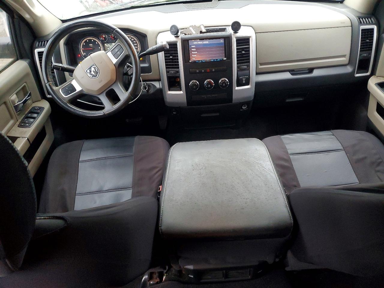 2011 DODGE RAM 1500 photo 8