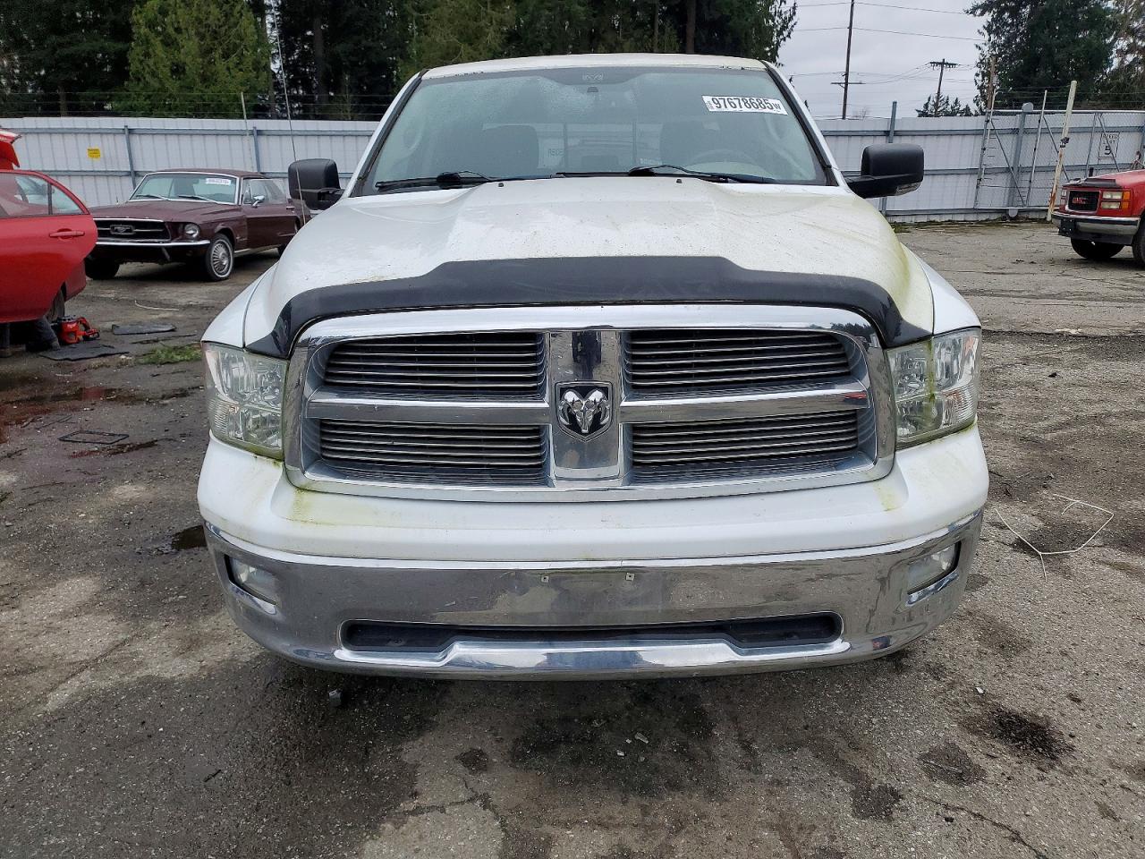 2011 DODGE RAM 1500 photo 5