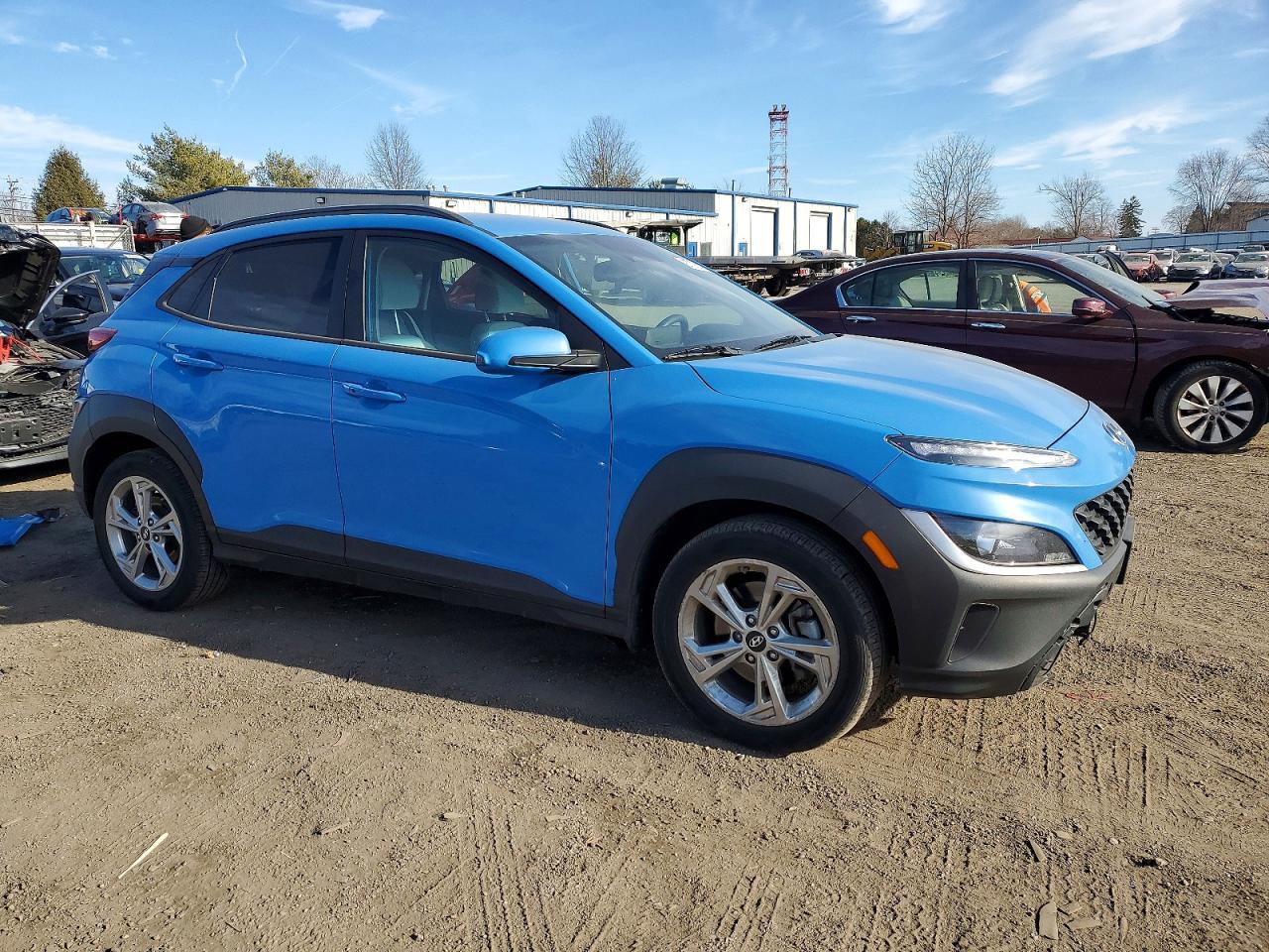 2022 HYUNDAI KONA SEL photo 4