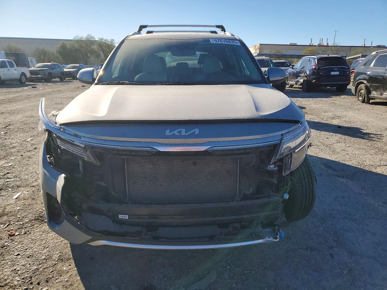 2023 KIA SELTOS EX photo 5
