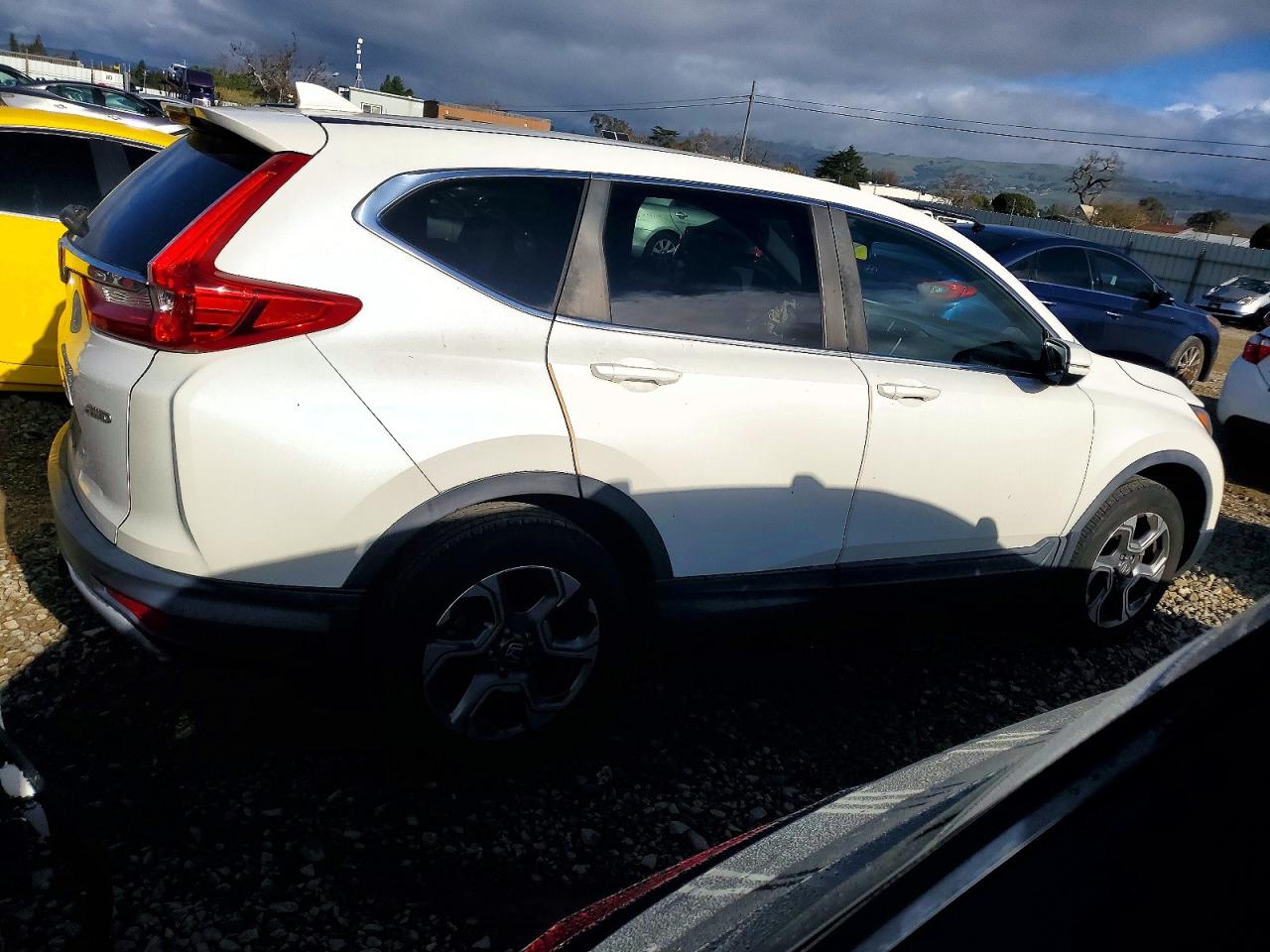 2017 HONDA CR-V EXL photo 3
