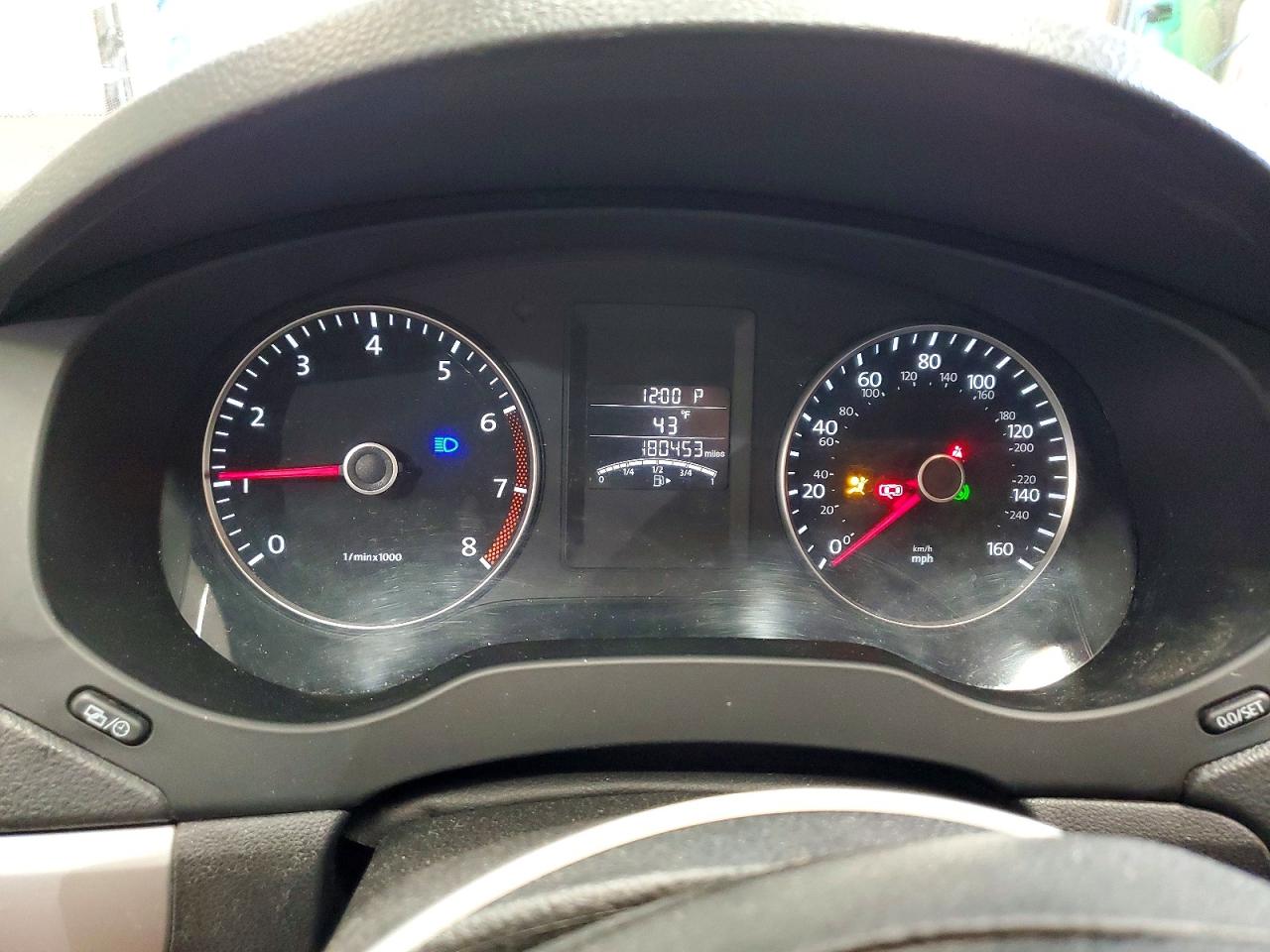 2013 VOLKSWAGEN JETTA SE photo 9