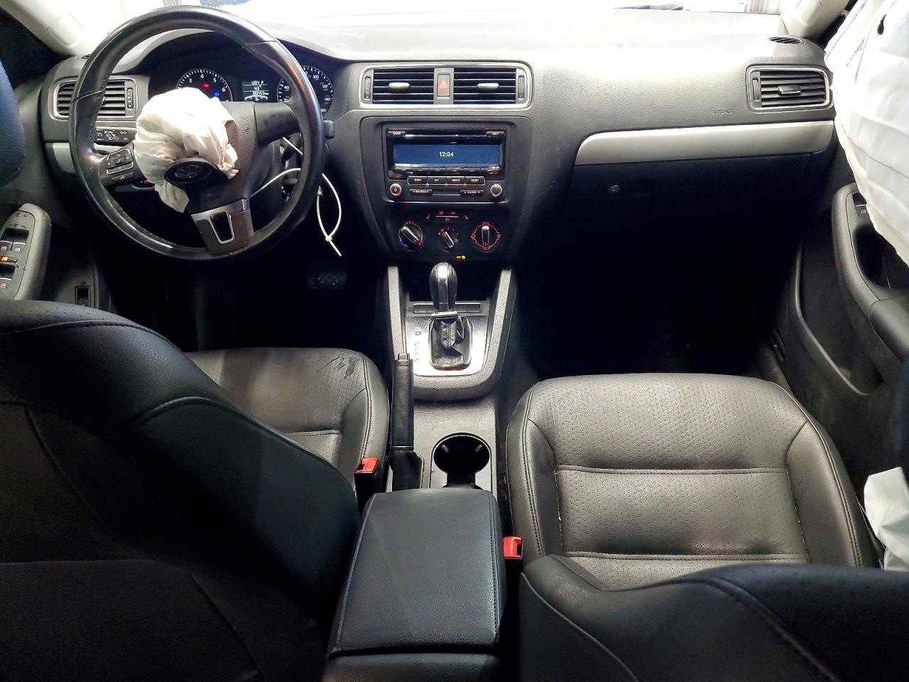 2013 VOLKSWAGEN JETTA SE photo 8