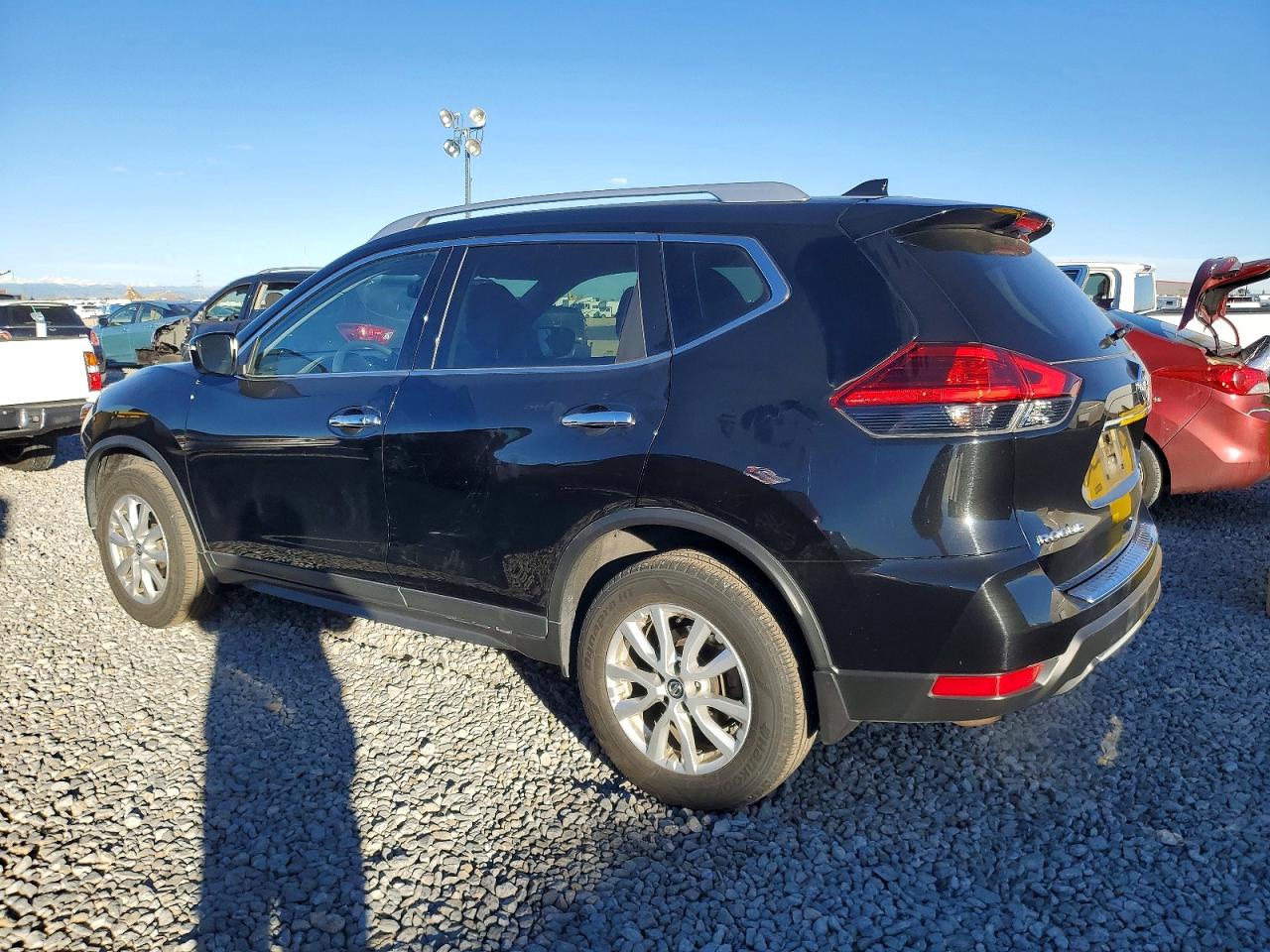 2017 NISSAN ROGUE S photo 2