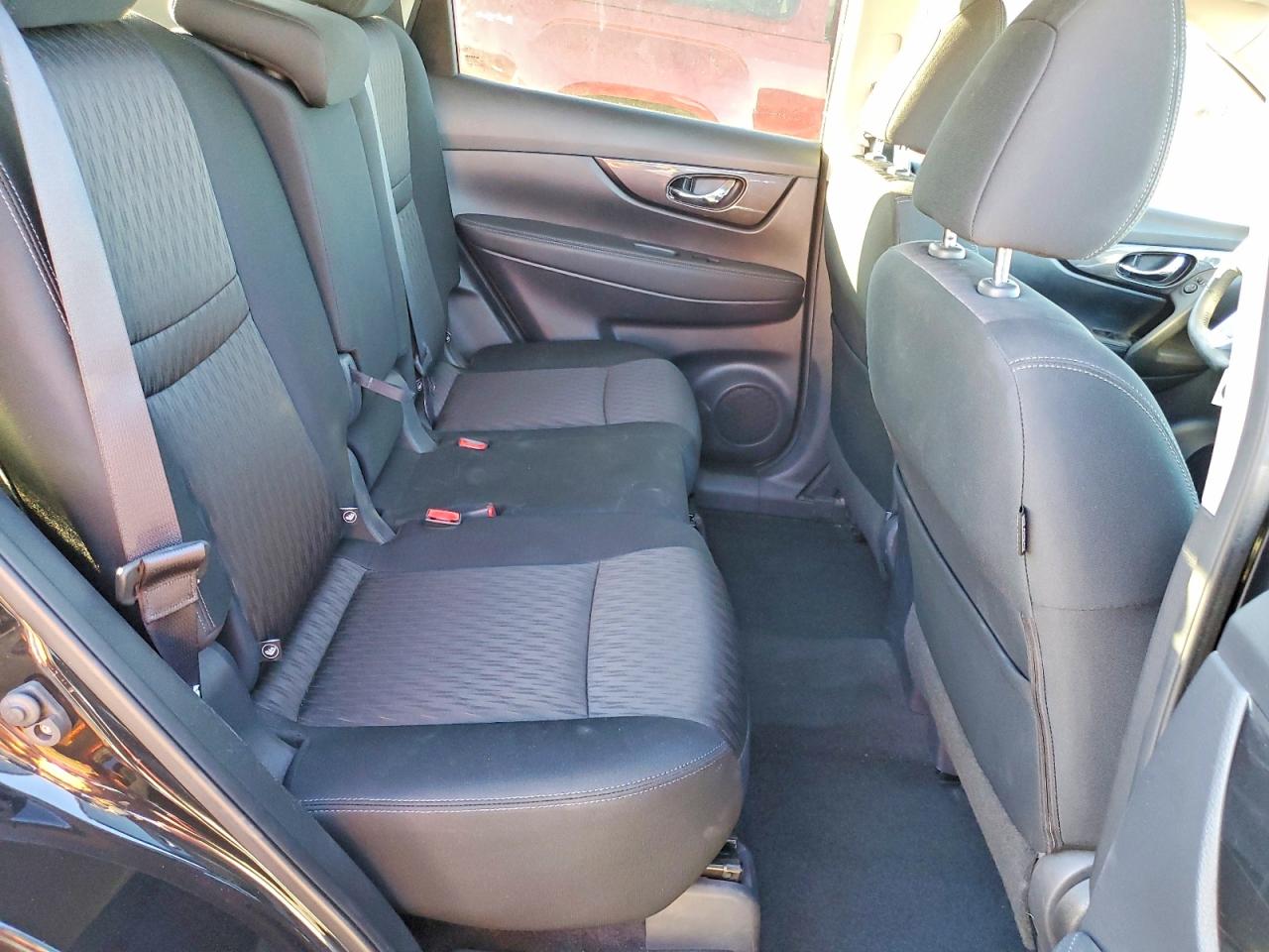 2017 NISSAN ROGUE S photo 11
