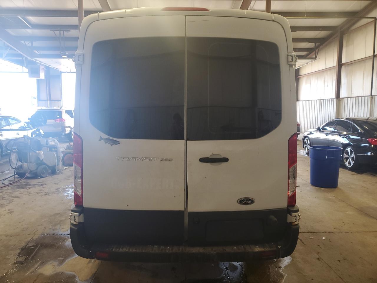2016 FORD TRANSIT T-250 photo 6